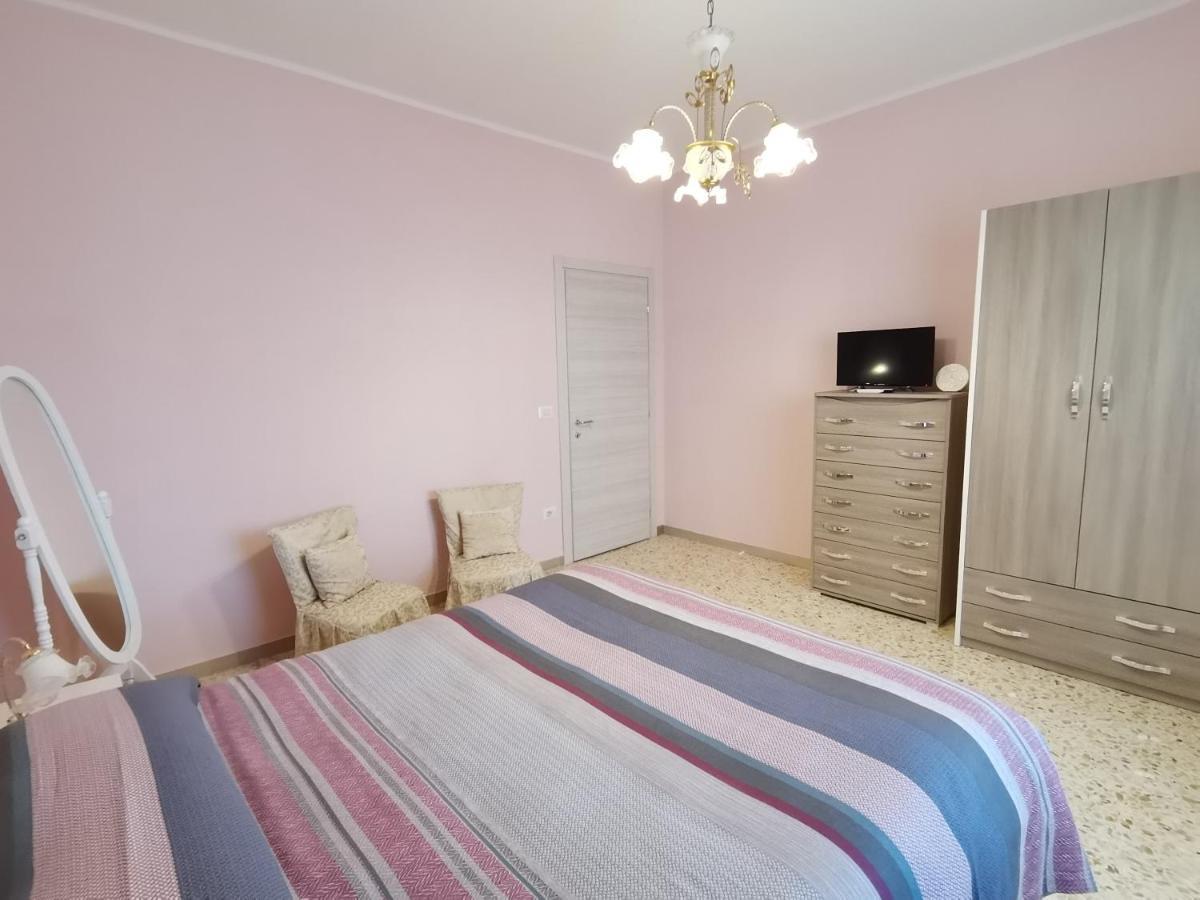 Ferienwohnung Domus Lineker Venafro Exterior foto
